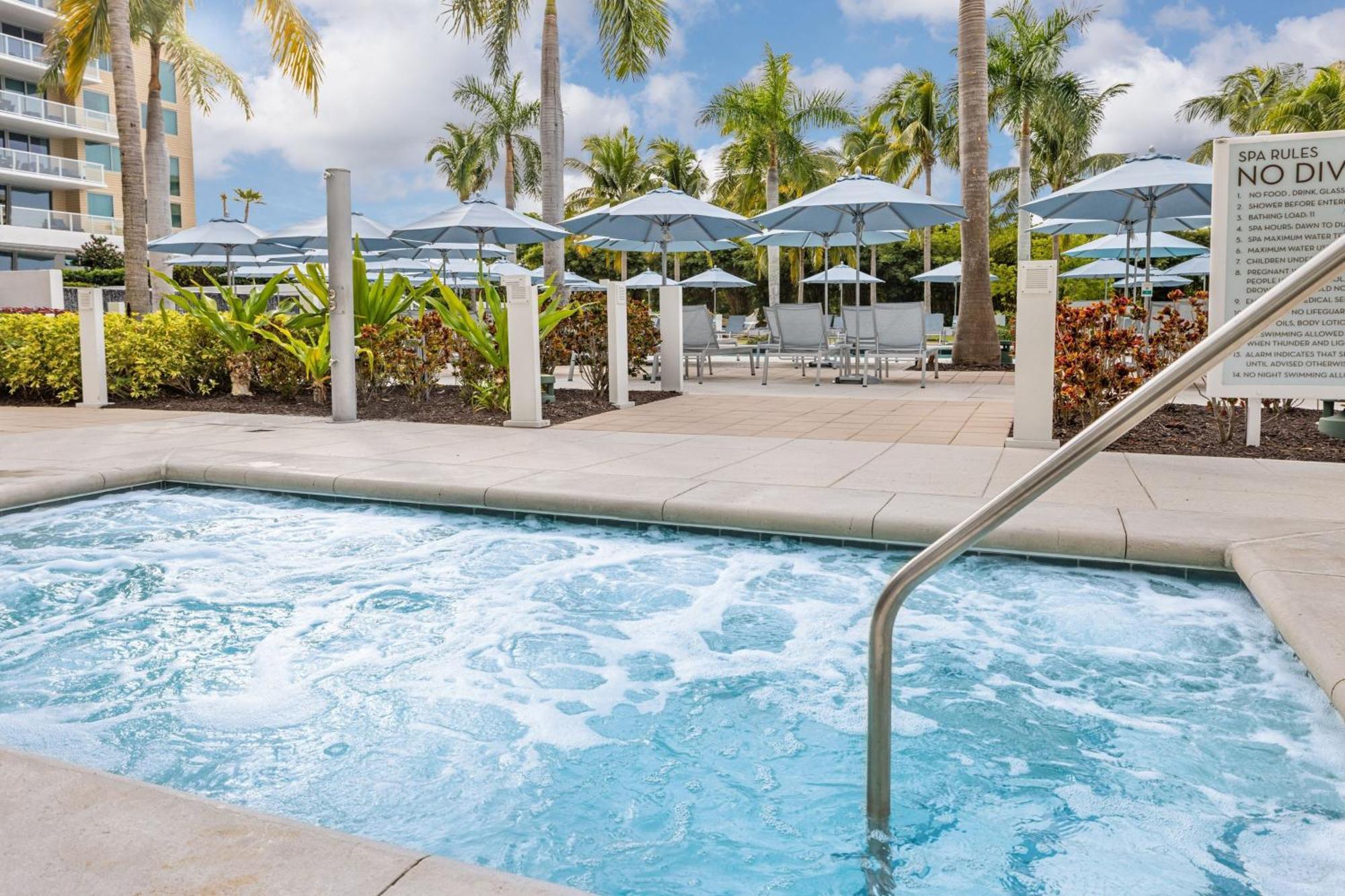 Marriott'S Crystal Shores Marco Island Buitenkant foto